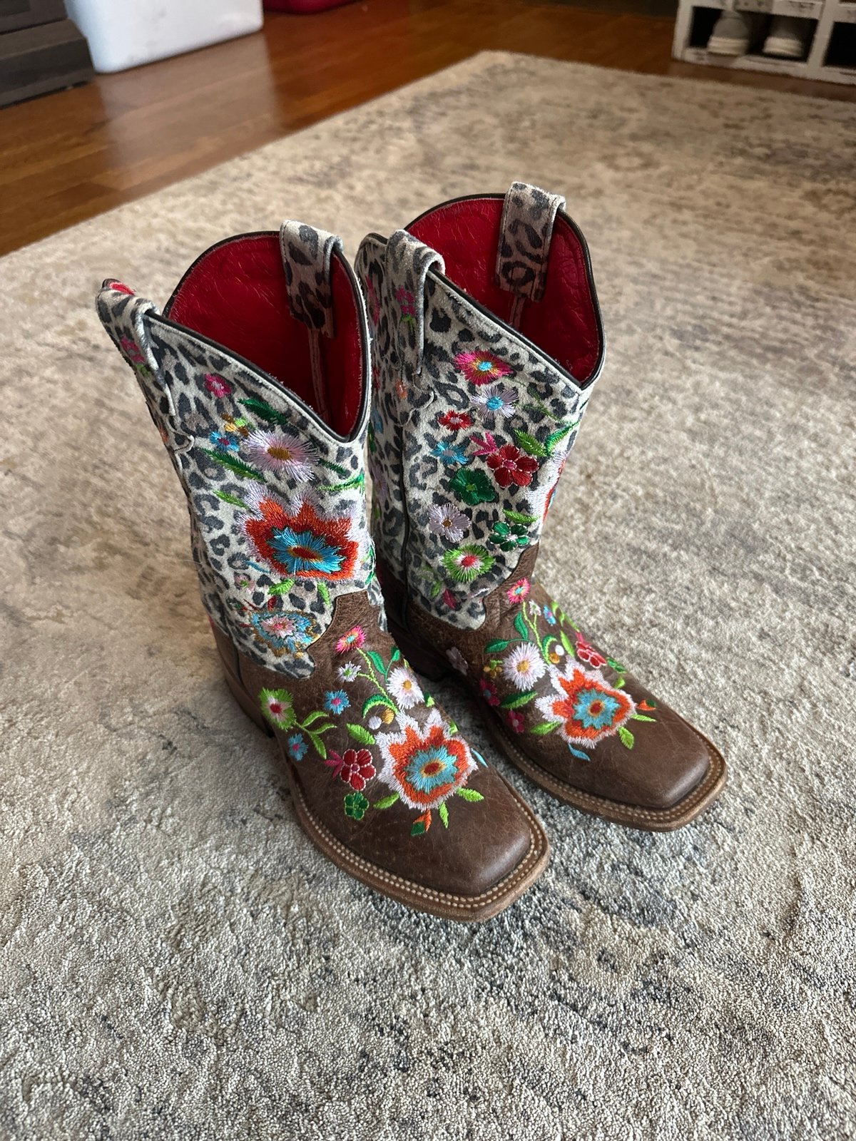 MACIE BEAN M9014 Smokey & Bandit leopard & floral embroidery boots sz 3 girls