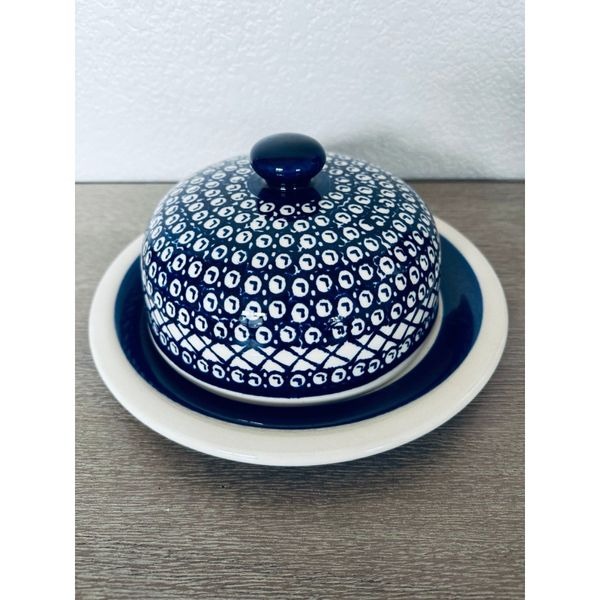 Boleslawiec Polish Pottery Large Serving Plate Dome Lid Cover