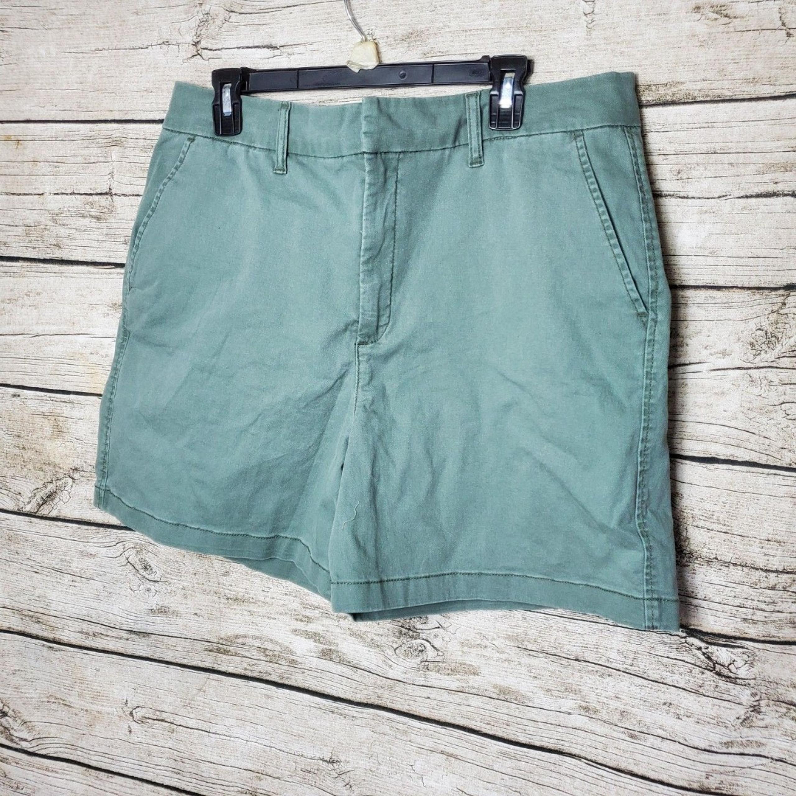 Anne Klein Women’s Chino Shorts NWT Size 16 NWT