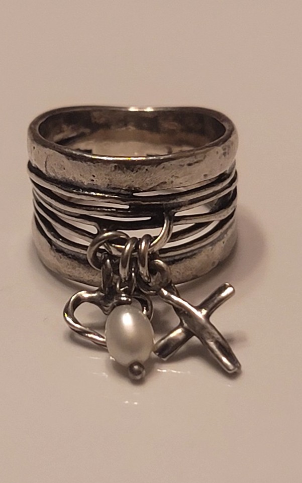 Heart/Cross ring