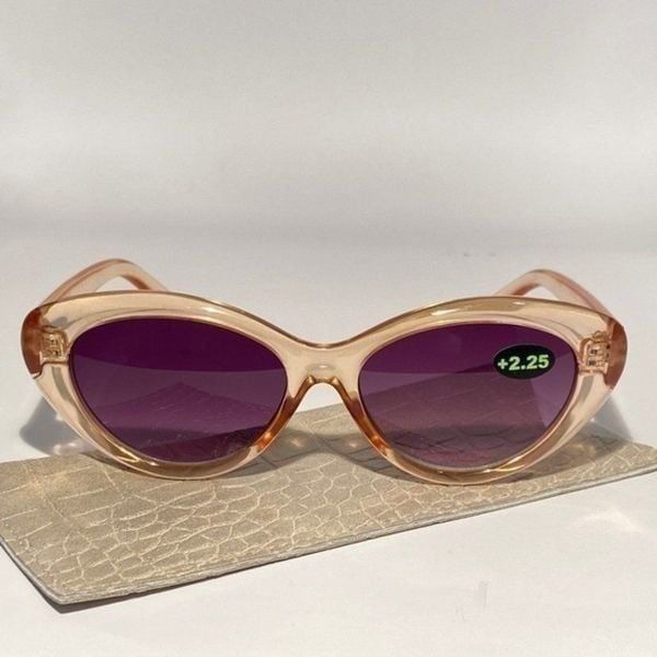 Reading Sunglasses 2.25 Clear Gold Sweetheart Frames Dark Lenses NWT