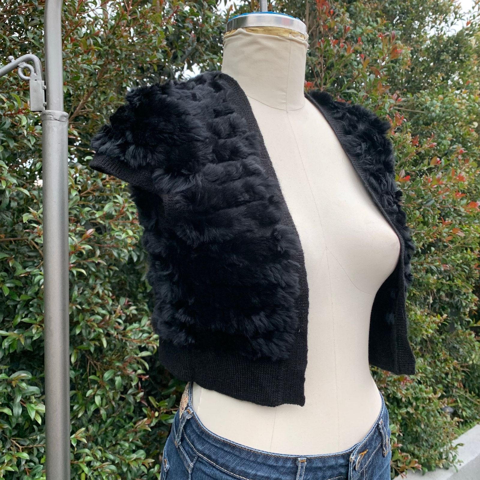 NWT BCBG Maxazria Black Rabbit Wool Bolero Jacket Sweater Cardigan Medium