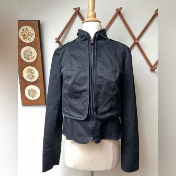 Armani Exchange Black Convertible Vest & Jacket size Medium