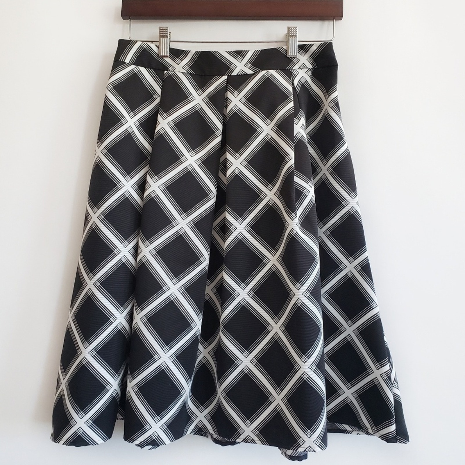 midi skirt express