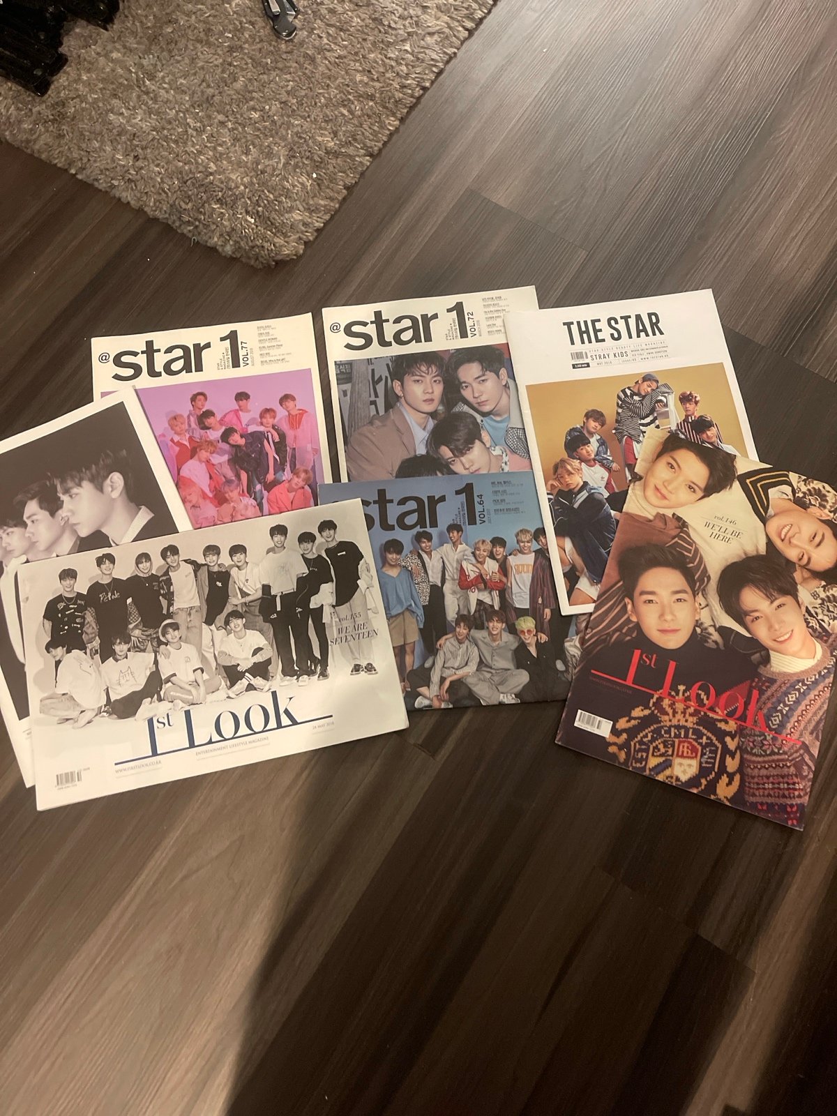 Lot of Korean Magazines (7)