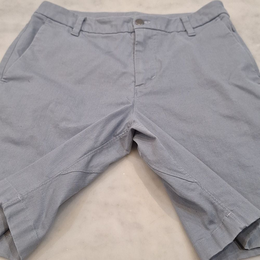 Lululemon Golf Flat Front Reinforced Crotch Rip Stop 8.5 Inseam Shorts Size 30