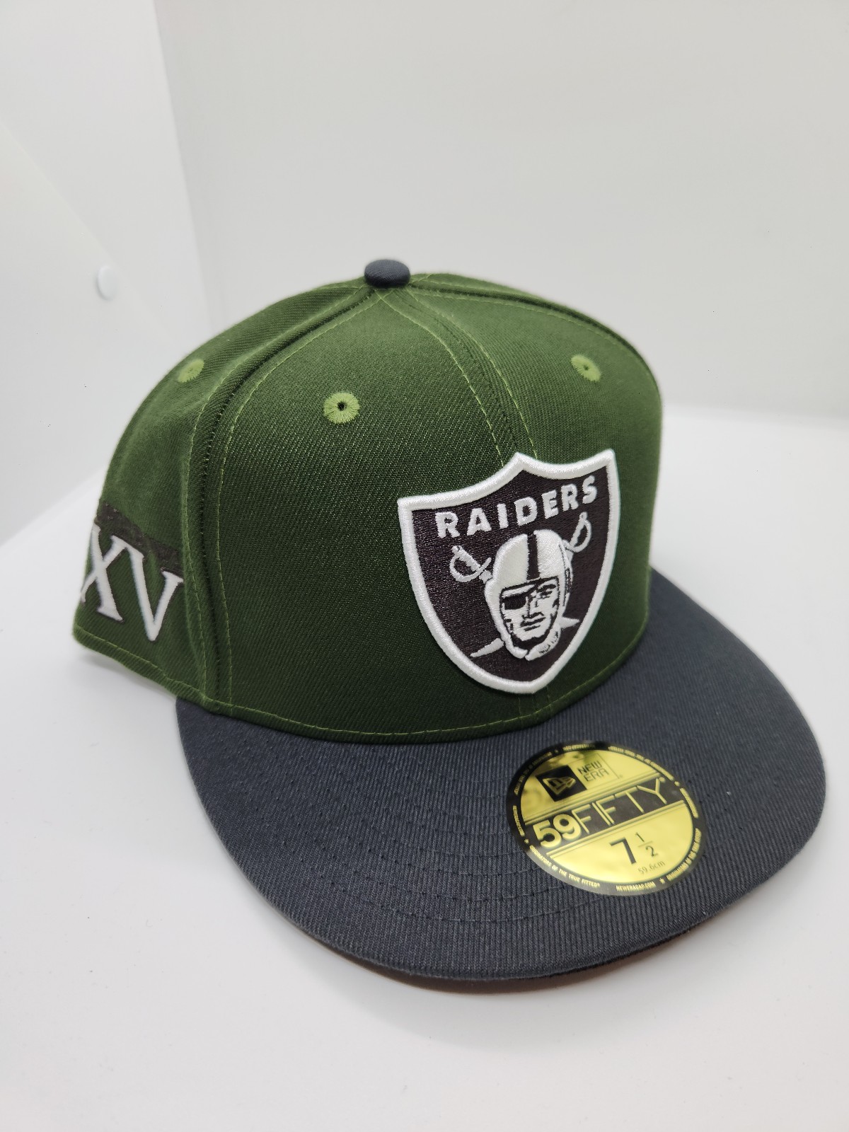 Raiders hat 7 1/2