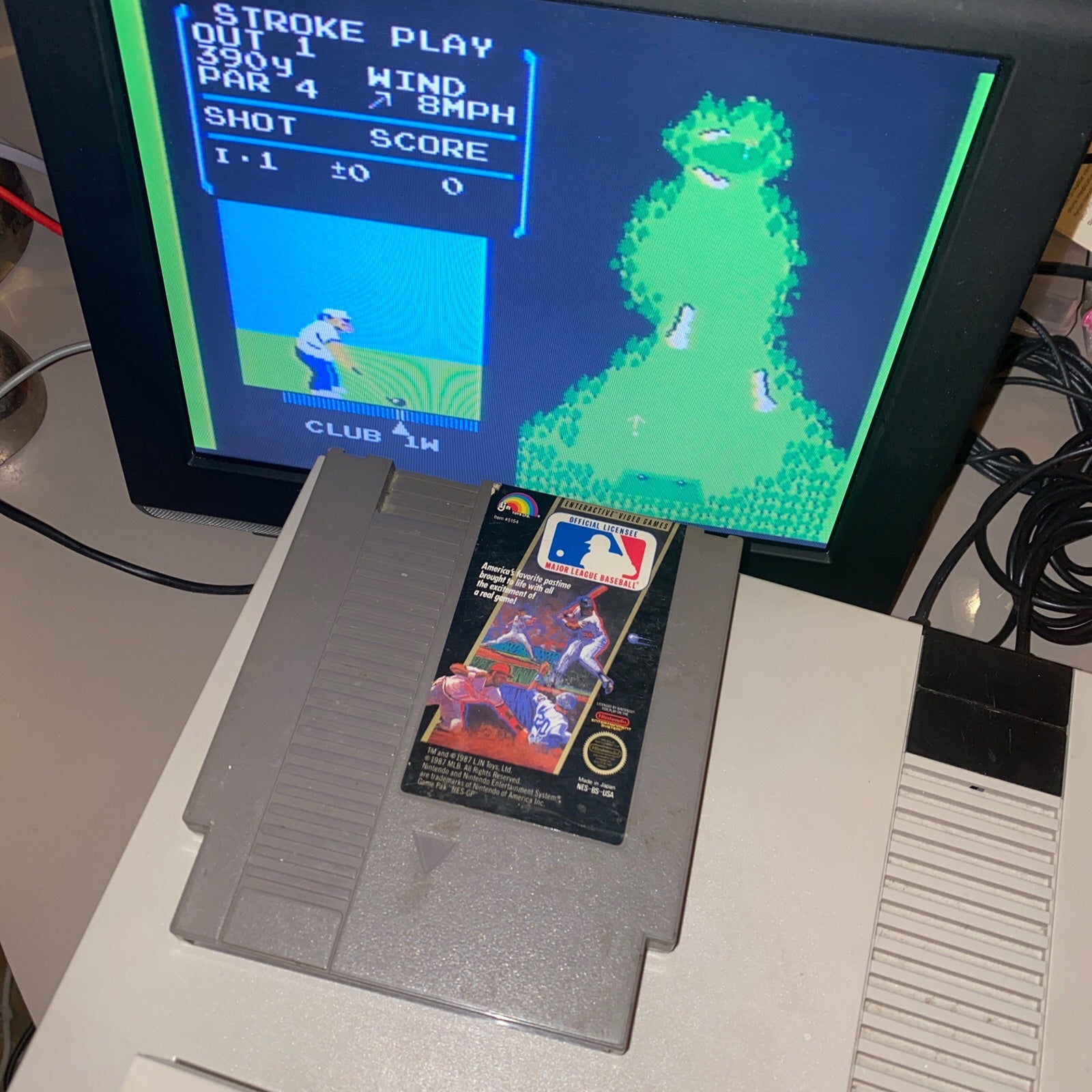 Nintendo nes console controller games zapper baseball golf