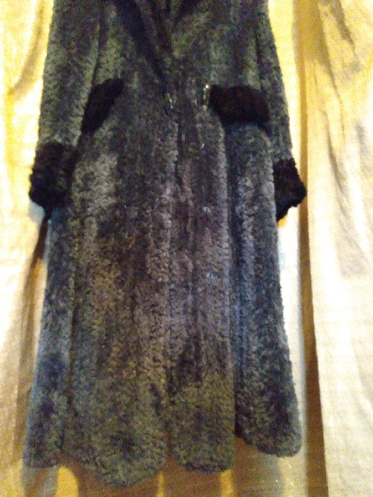 fur coat