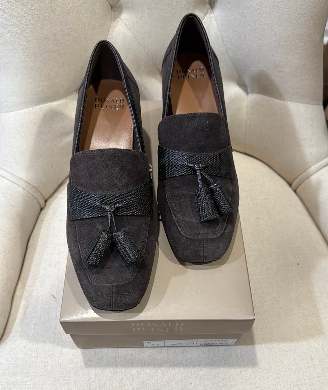 Donald Pliner Kressida Suede Tassel Loafers 8.5