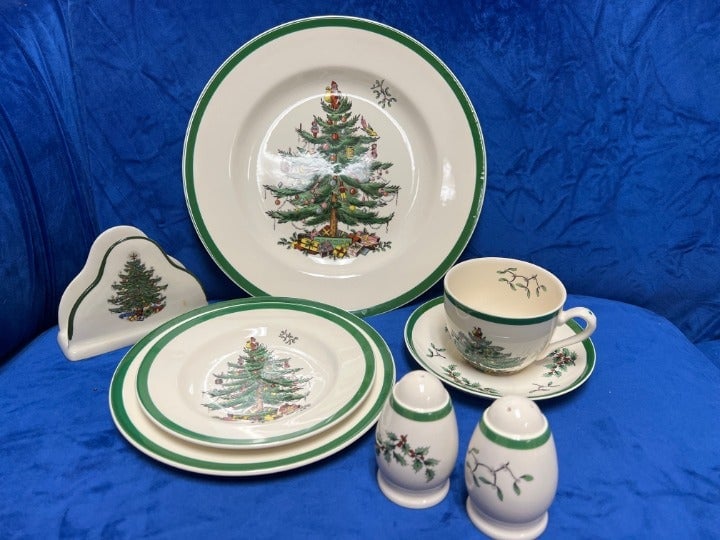 Spode Christmas Dinnerware