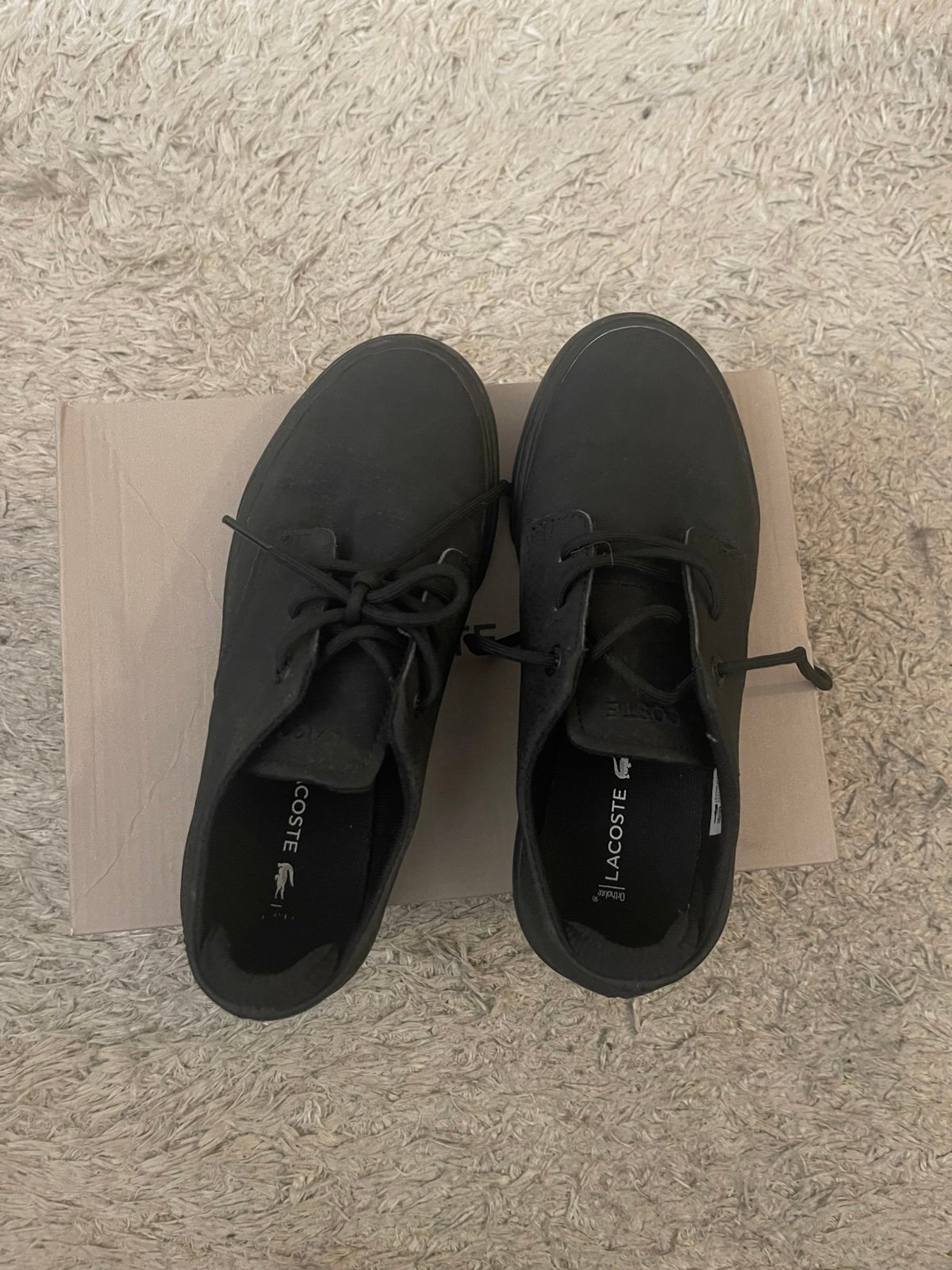 Lacoste kids shoe