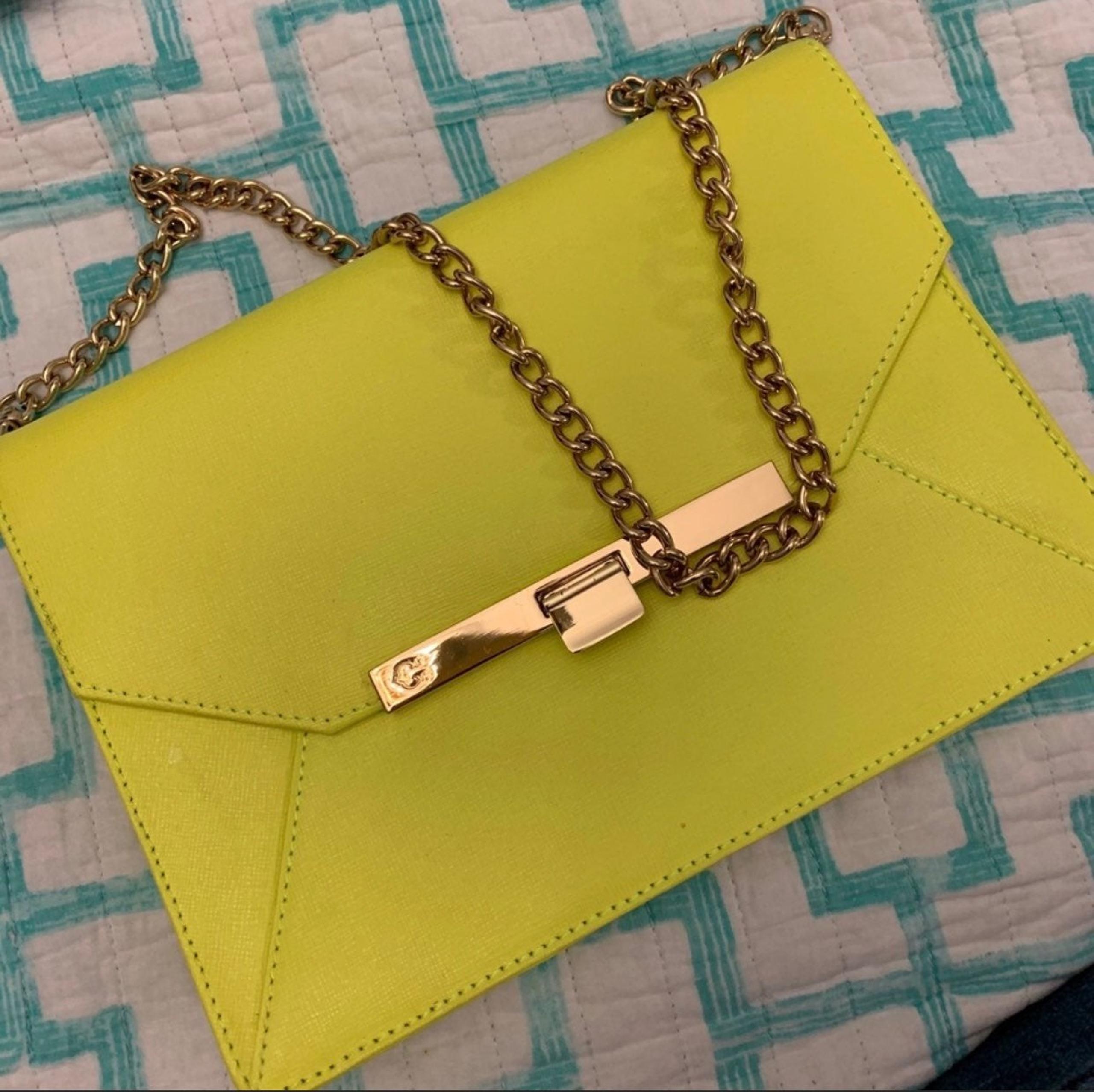 C. Wonder Shoulder Bag