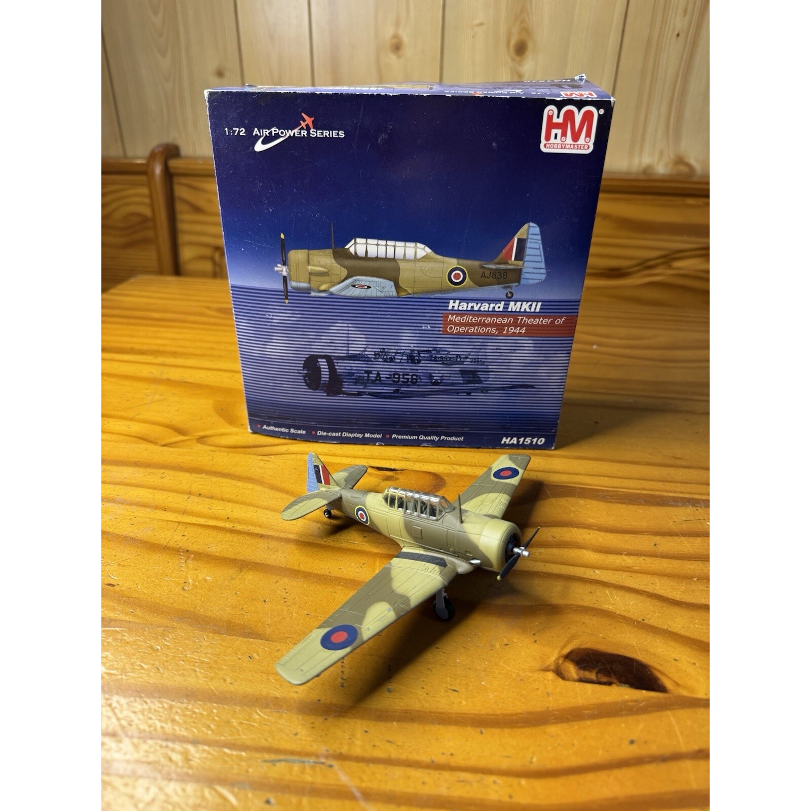 Hobby Master HA1510 1:72 Harvard Mk II RAF Mediterranean Theater of Operations