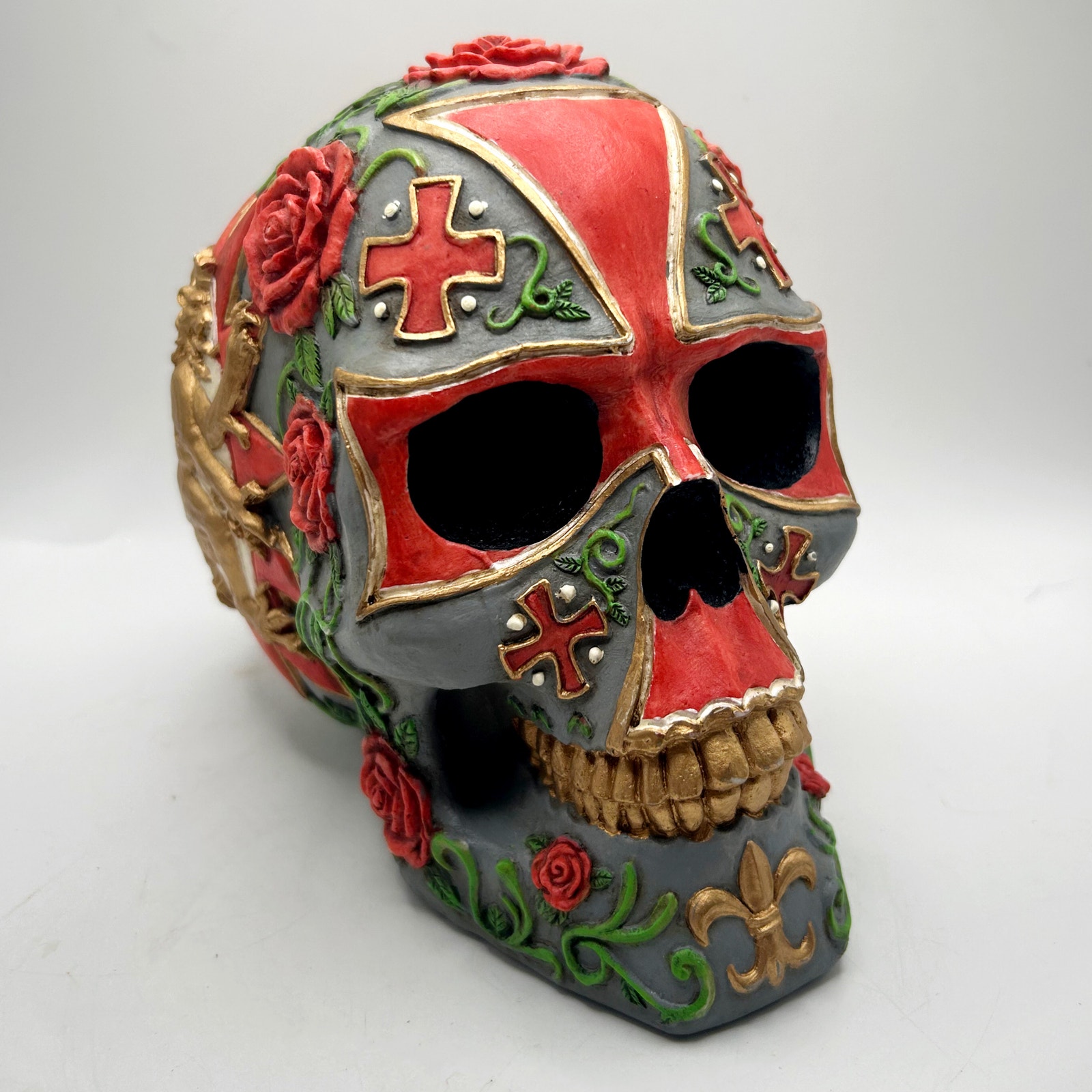 Knights Templar Floral Skull Savings Bank w/ Box 2005 FROST RARE