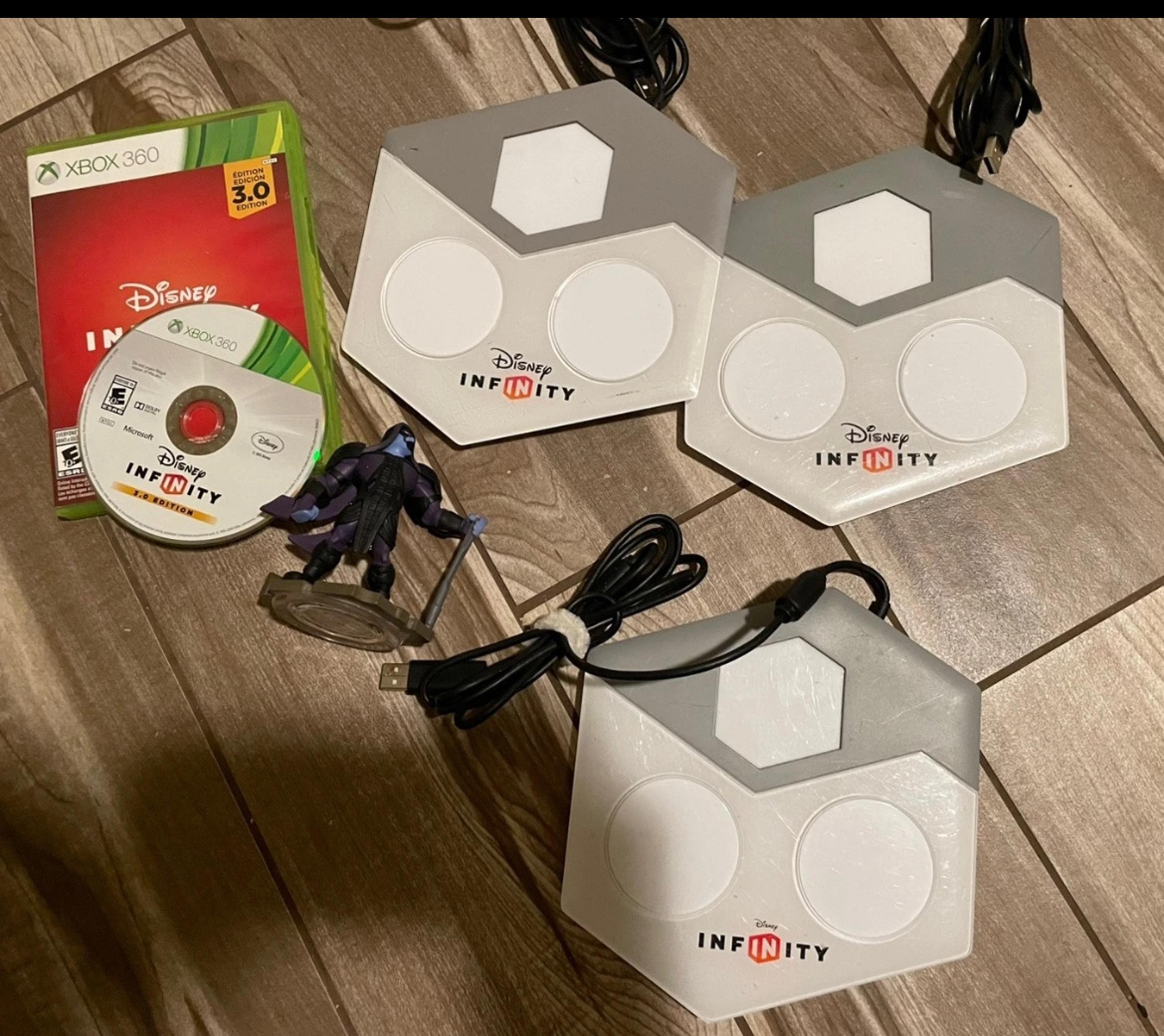disney infinity Portals With Game And Figure