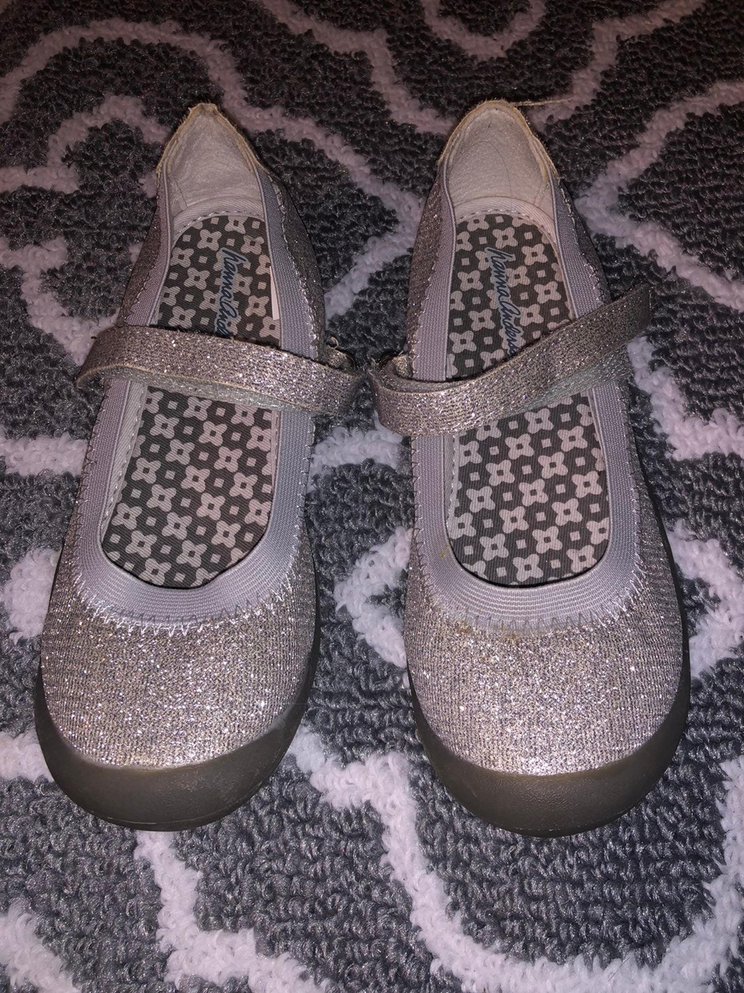Hanna Andersson Maya 2 silver mary janes