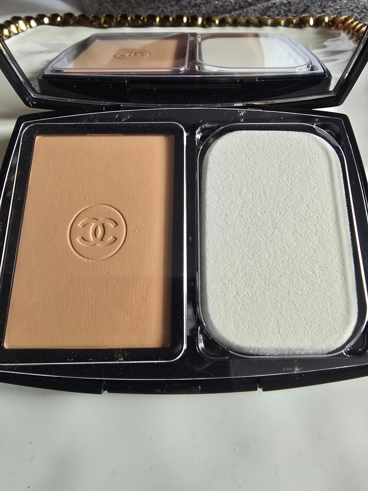 Brand New Chanel Ultra Le Teint