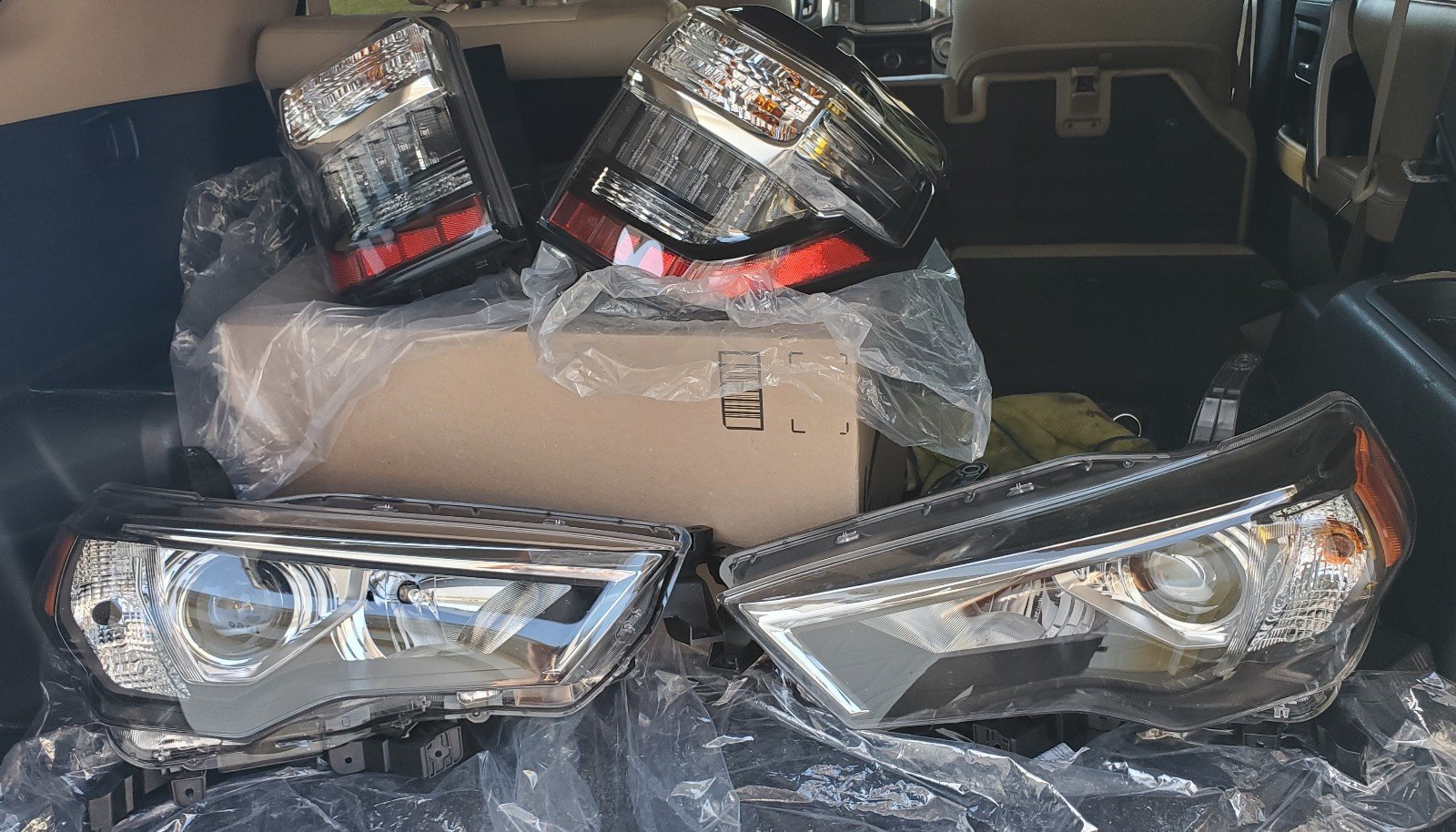 2023 Toyota 4Runner Off Road Headlight & Tailight set