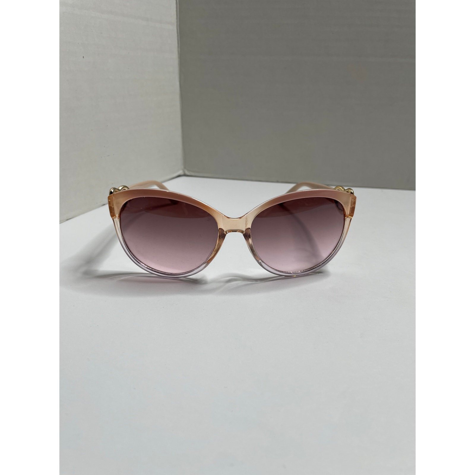 Judith Leiber 'Hearts' Sunglasses