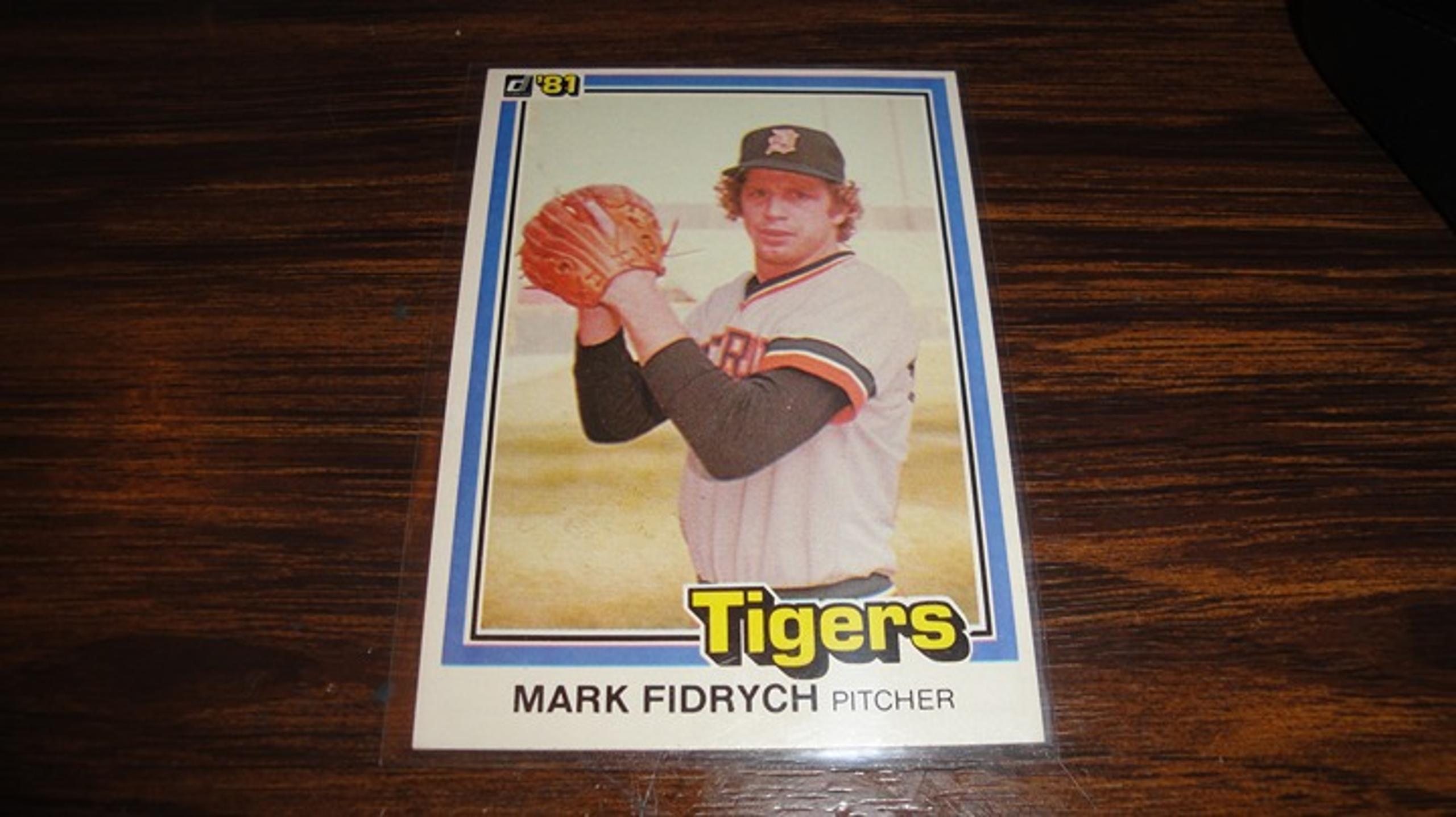 Vintage 1981 Donruss Baseball Trading Card #8 Mark Fidrych - Detroit Tigers