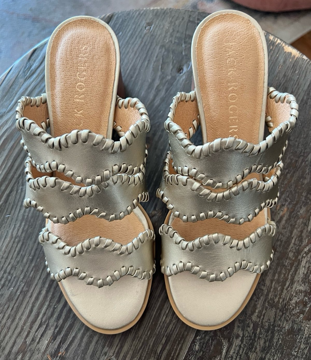 Jack Rogers Logan Whipstitch Platinum Metallic Leather Mule Size 6M