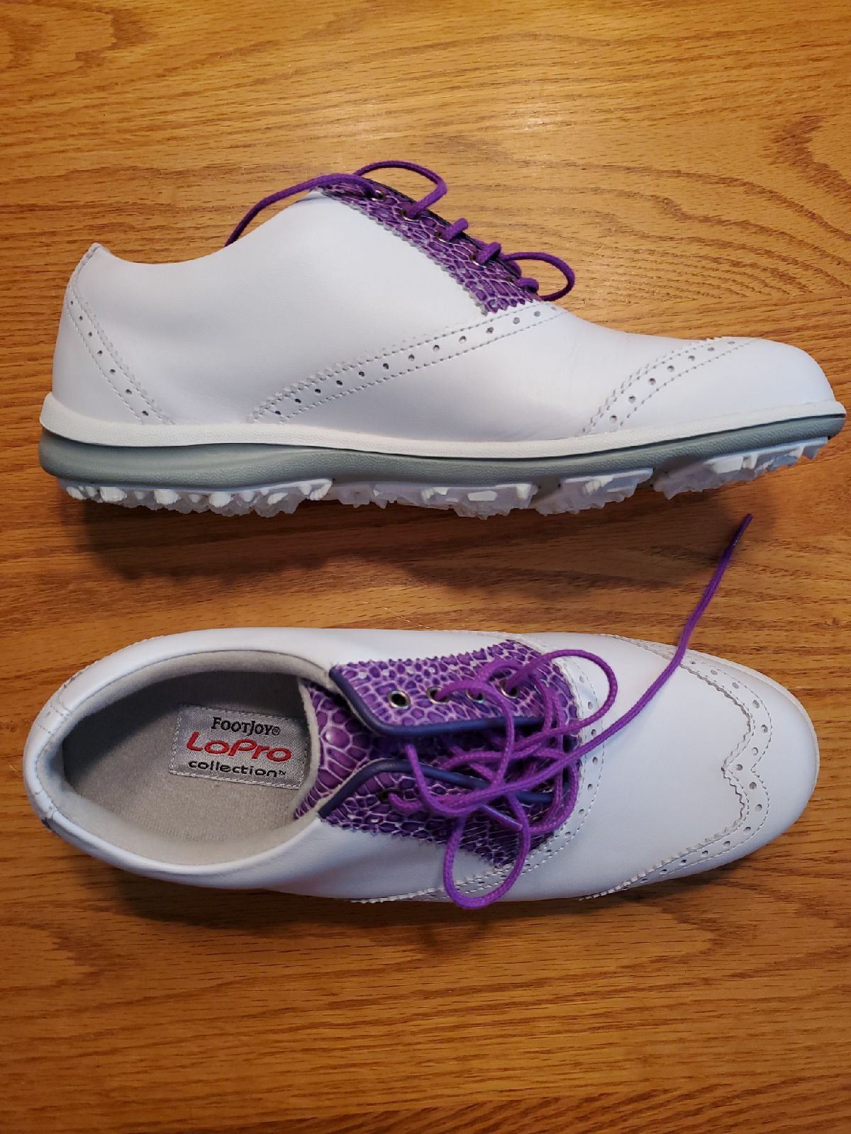 Womens FJ Golf Shoes. Size 7.