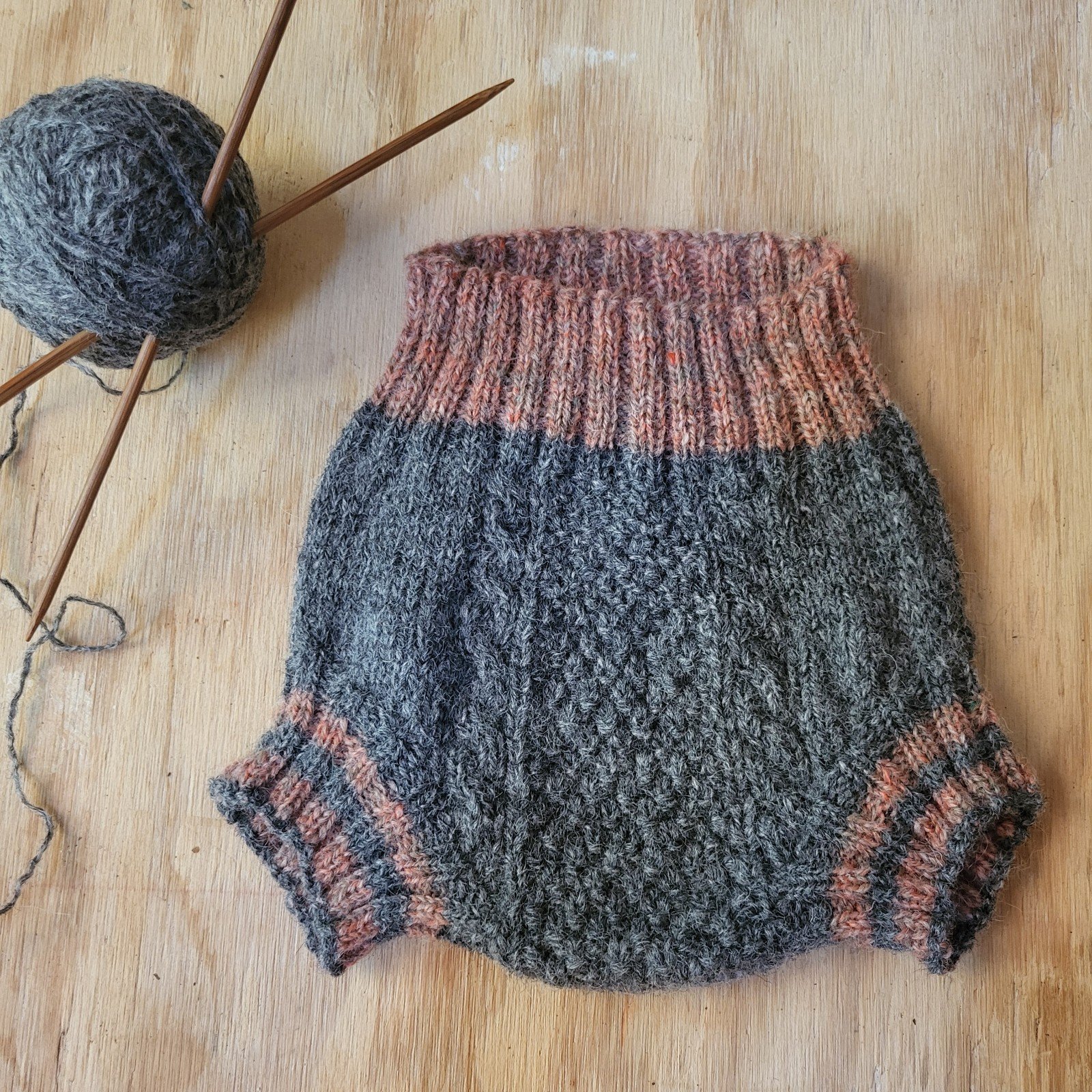 Wool Handknitted Baby Bloomers Soaker Diaper Cover 0-3m