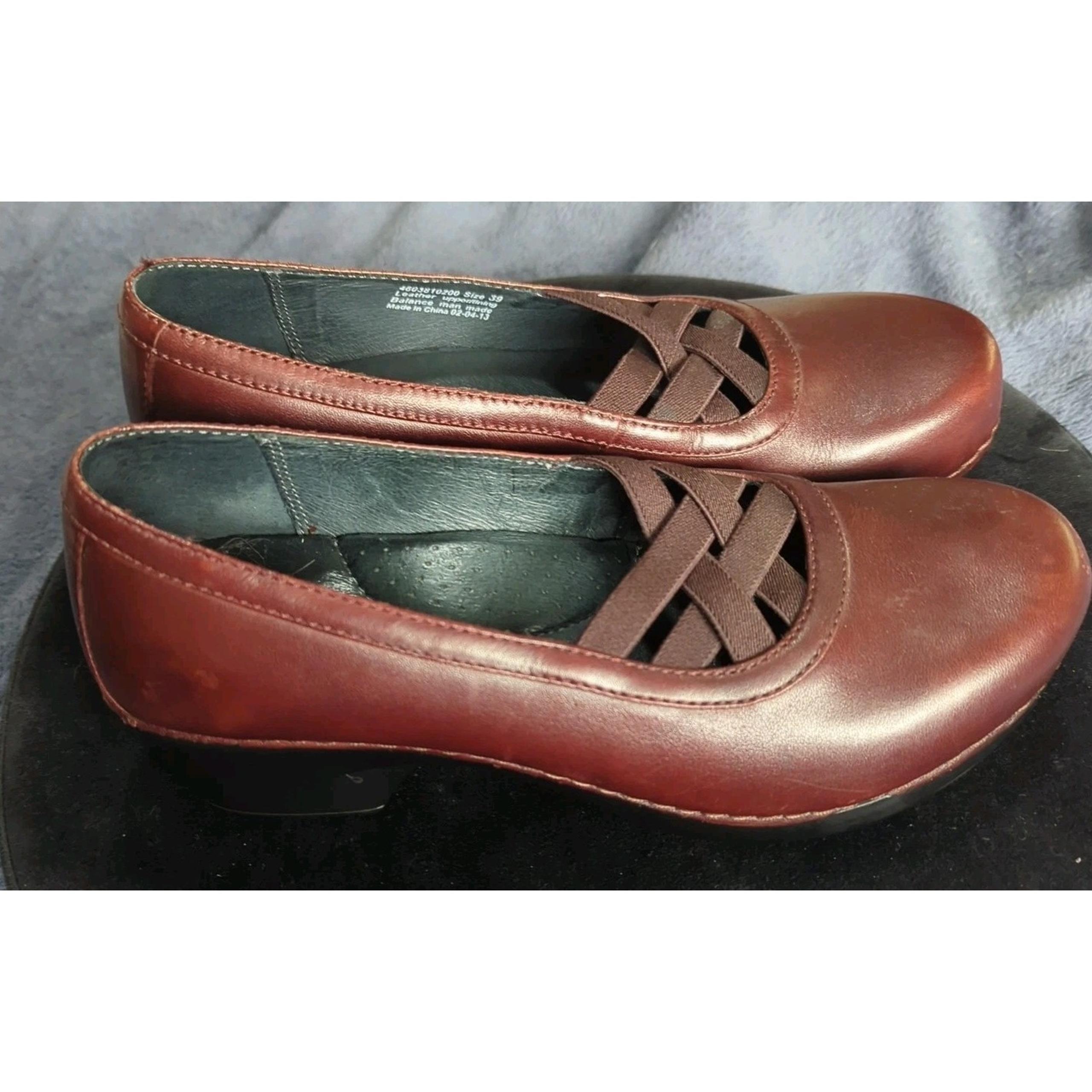 Dansko Womens 39 Pumps Burgundy Leather Elastic Straps Low Block Heel Shoes