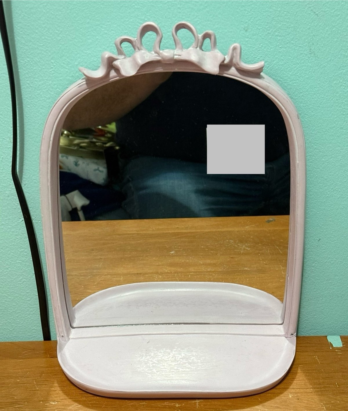 VIRAL COQUETTE PINK BOW MIRROR AND ATTATCHED ACCESSORY DISH