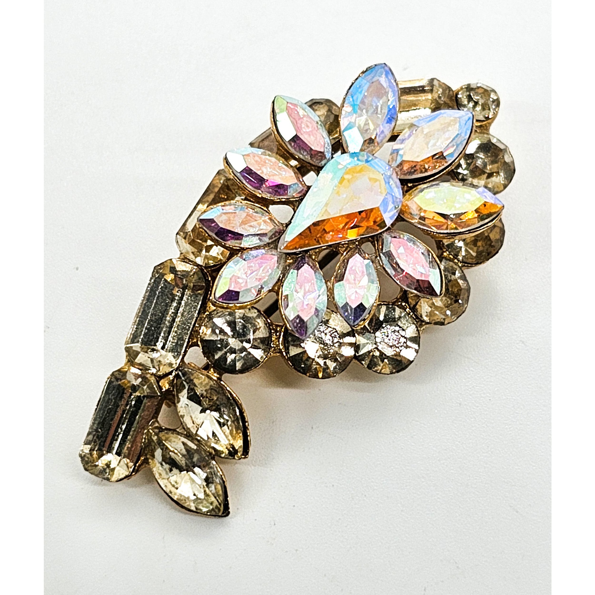 Anda Modes New York Aurora borealis vintage rhinestone key brooch