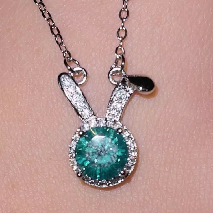 PT950 blue green moissanite pendant set