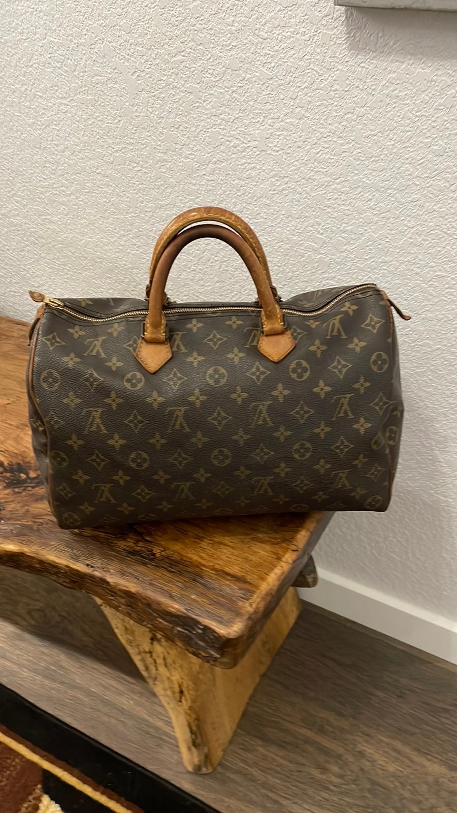 Authentic Vintage Louis Vuitton Speedy 35 /Organizer