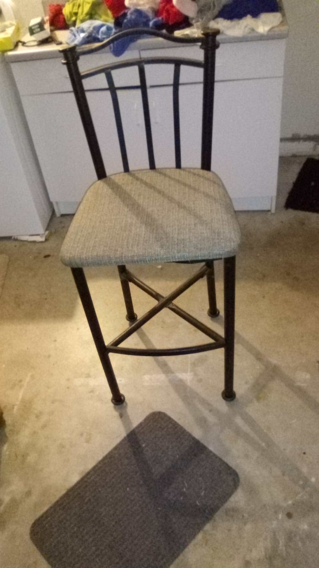 Bar chair