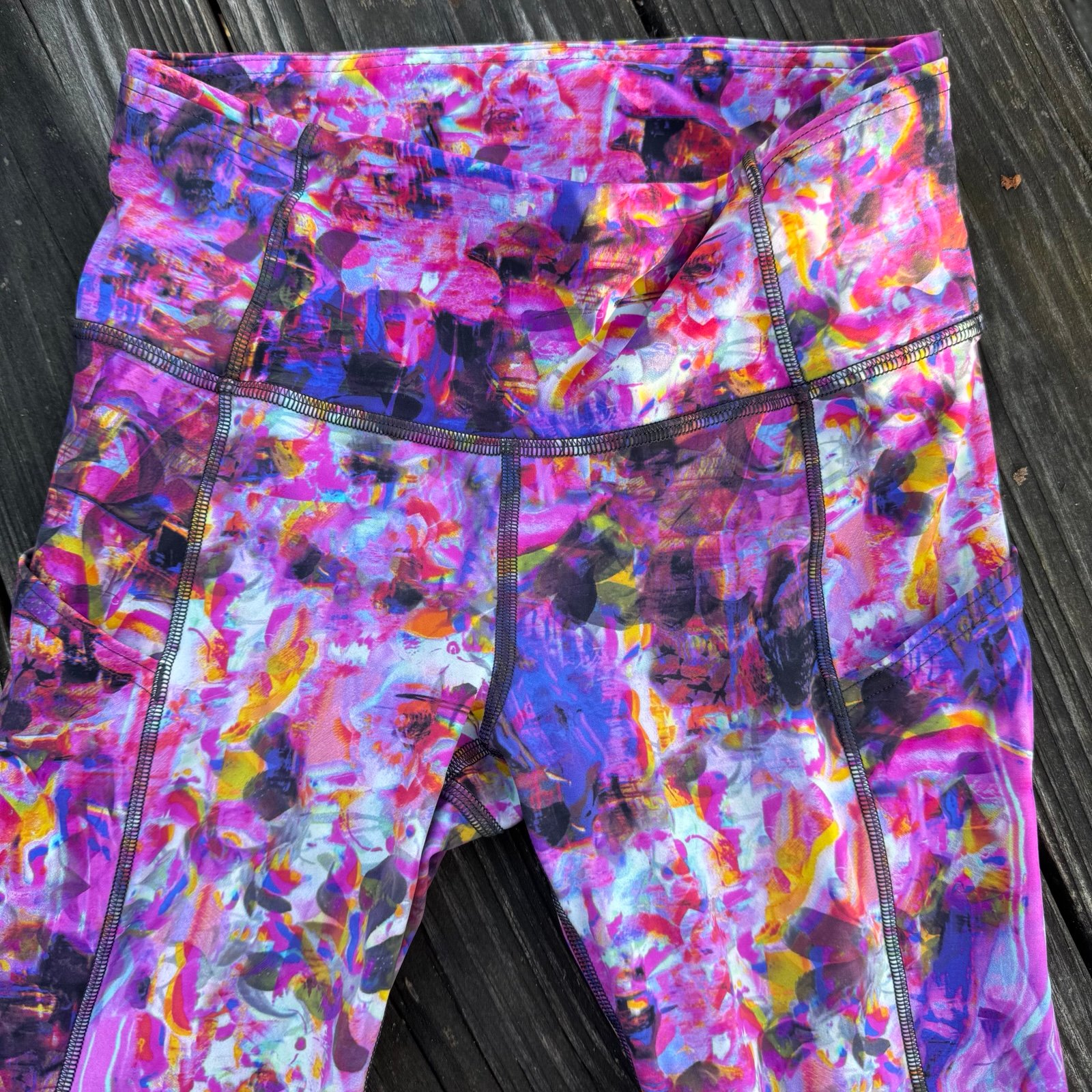 Lululemon Seawheeze Fast Free High Rise Crop Leggings 23” Flash Floral- 4