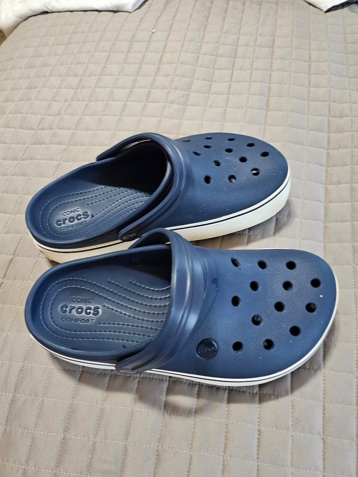 Unisex Iconic Crocs Confort