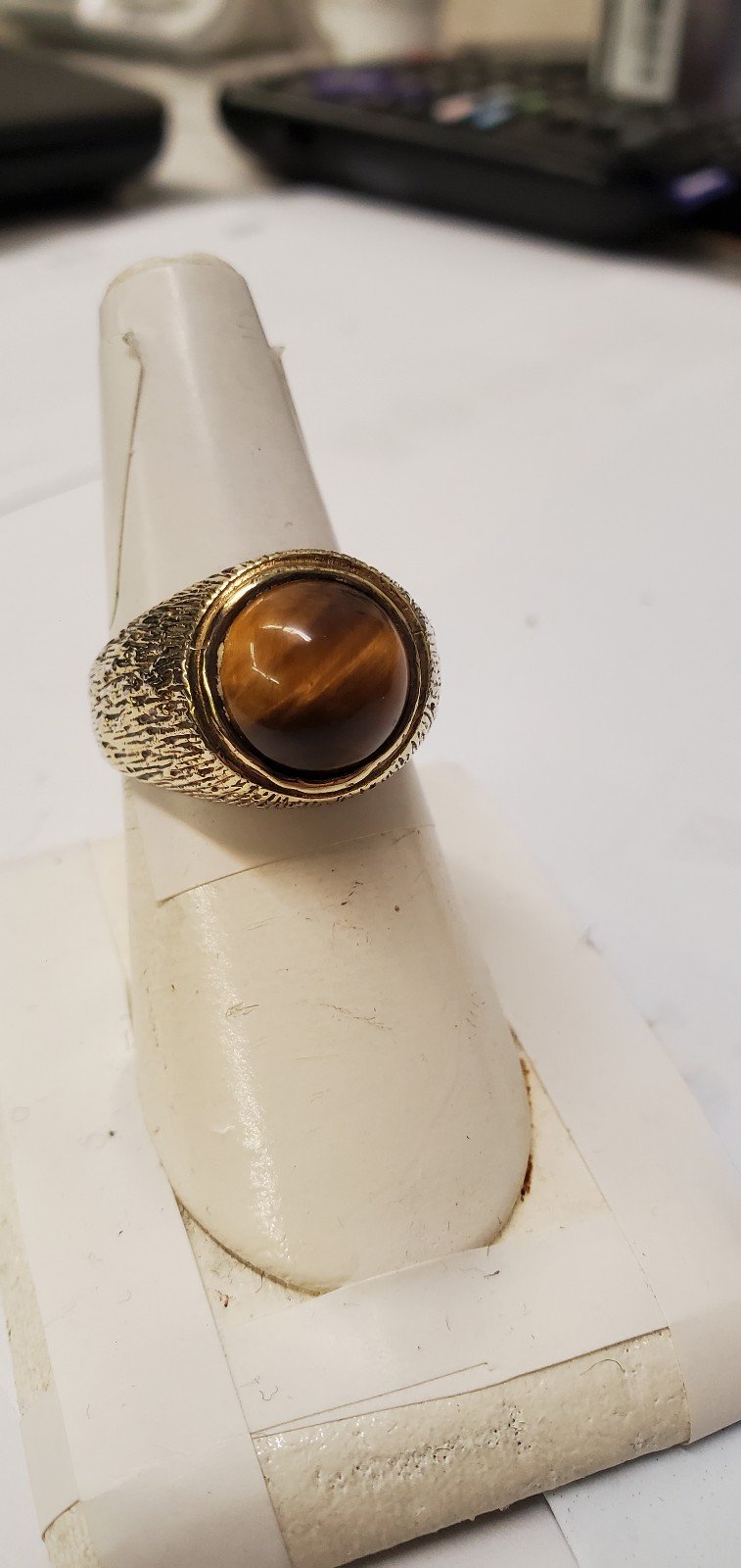 Tiger eye stone ring gold tone size 11