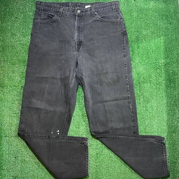 Vintage 90s Black Washed Levi Orange Tab Jeans. Sz 40 x 34.
