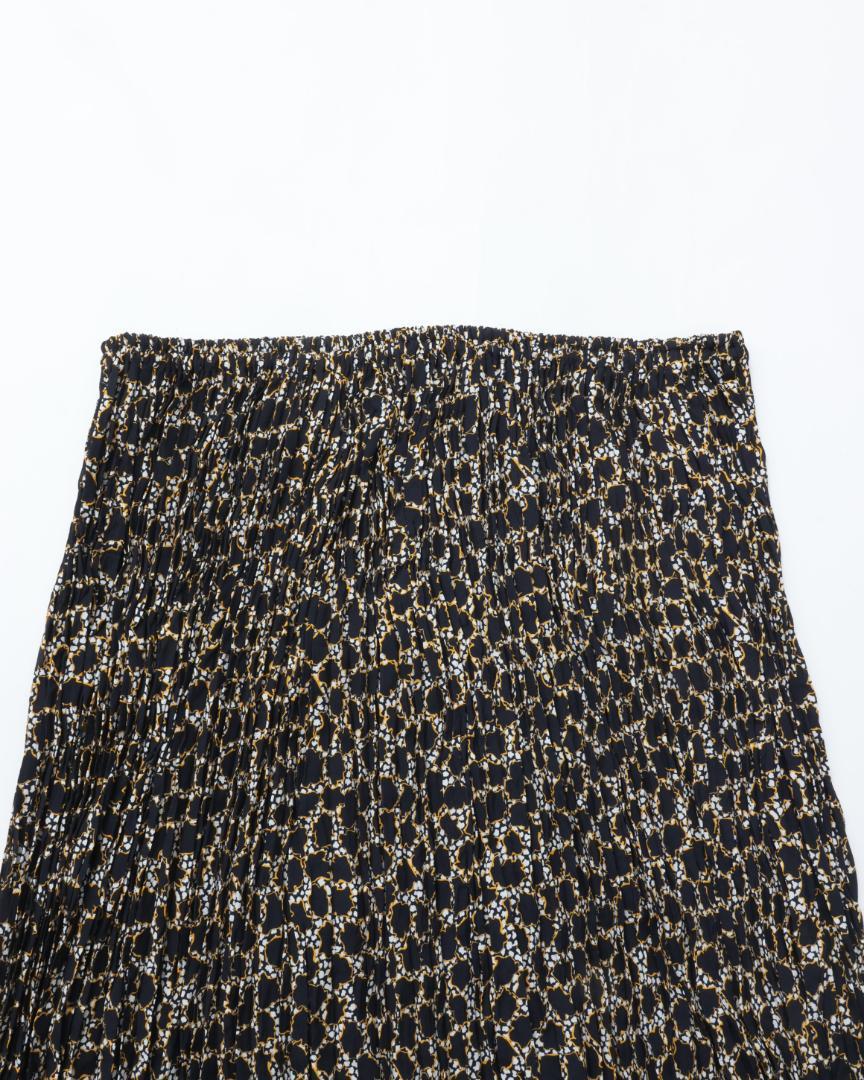 The Shinzone PORTO PRINT SKIRT BLACK.