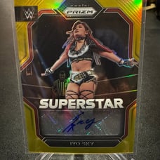 Iyo Sky Prizm Autograph /10