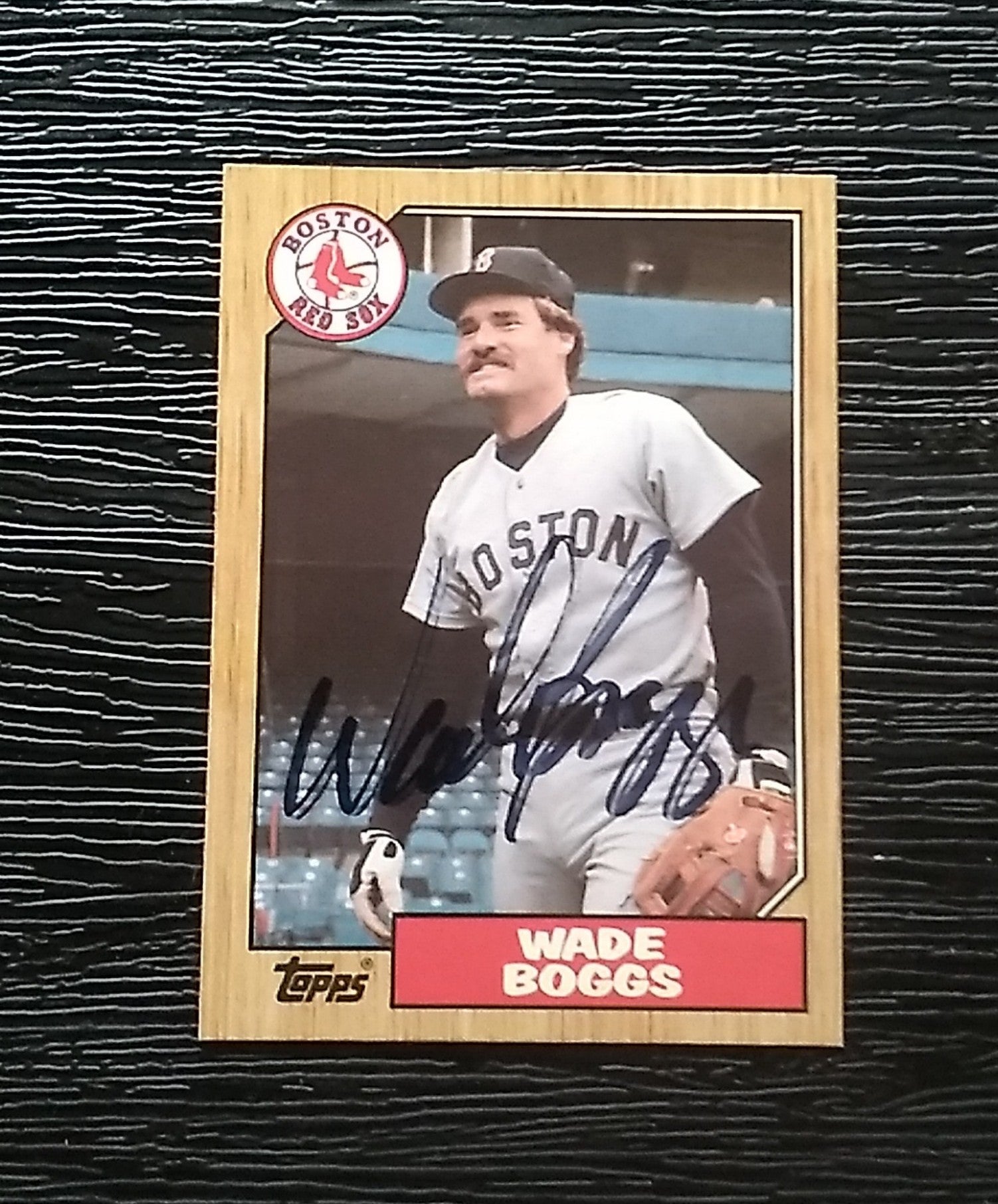 WADE BOGGS HOF AUTOGRAPHED SIGNED 1987 TOPPS BASEBALL CARD FREE SHIPPING