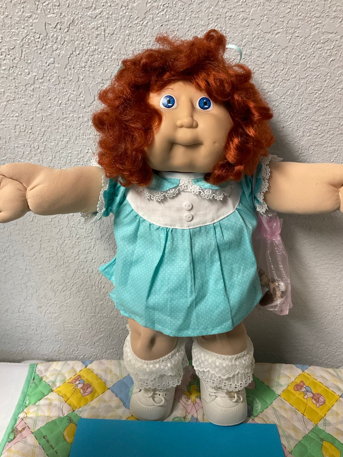 Vintage Cabbage Patch Kid Girl Auburn Cornsilk Hair Blue Eyes Head Mold #12 1986