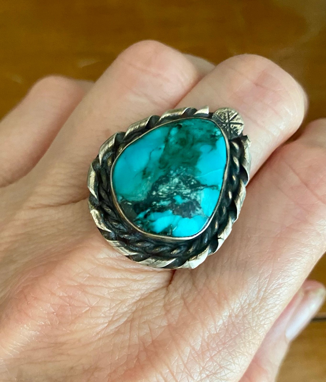 Vintage Sterling Silver and Turquoise Ring size 7 1/4
