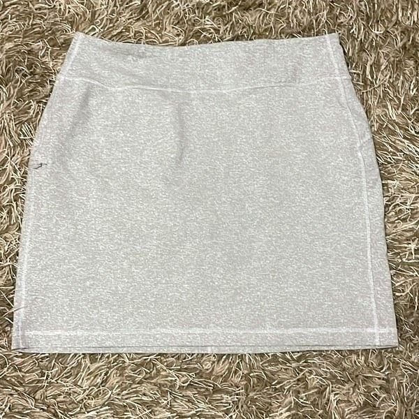 Duluth Trading Co Womens Space Dye NoGa Side Pocket Active Mini Skort Gray Large
