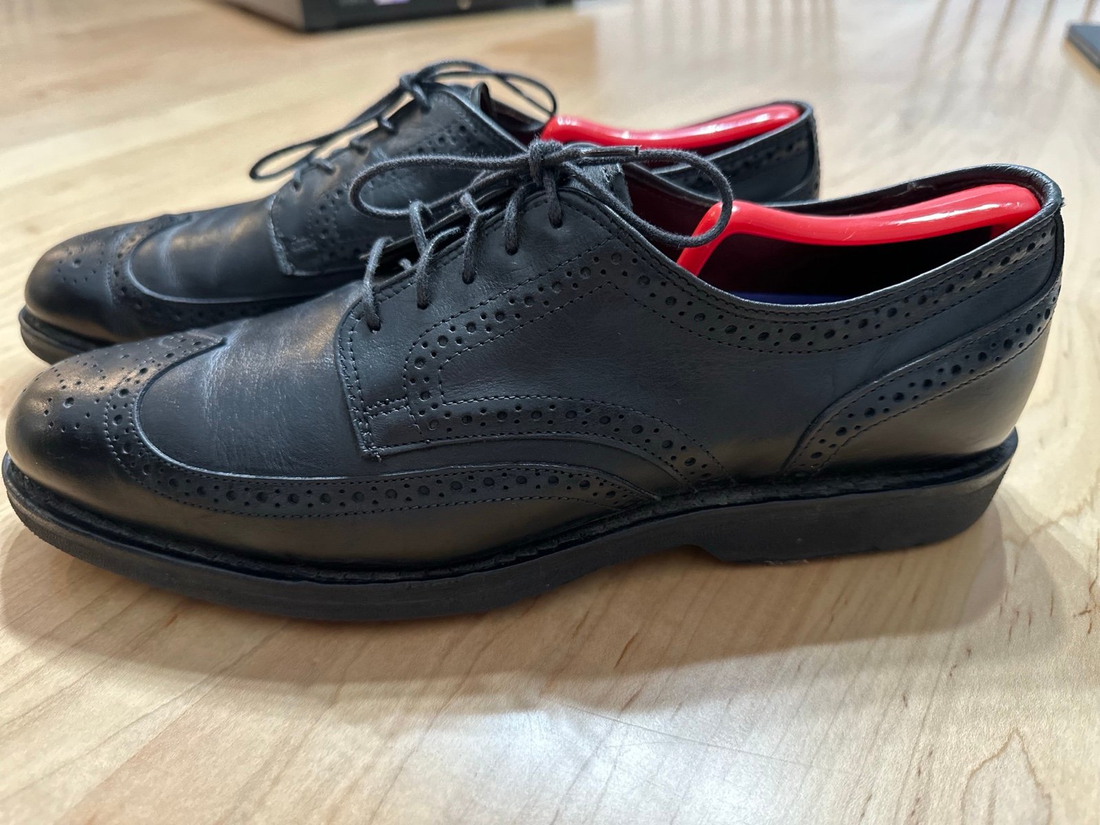 ALLEN EDMONDS Road Warriors Black Leather Oxford Wingtip Dress Shoes - 10.5 B