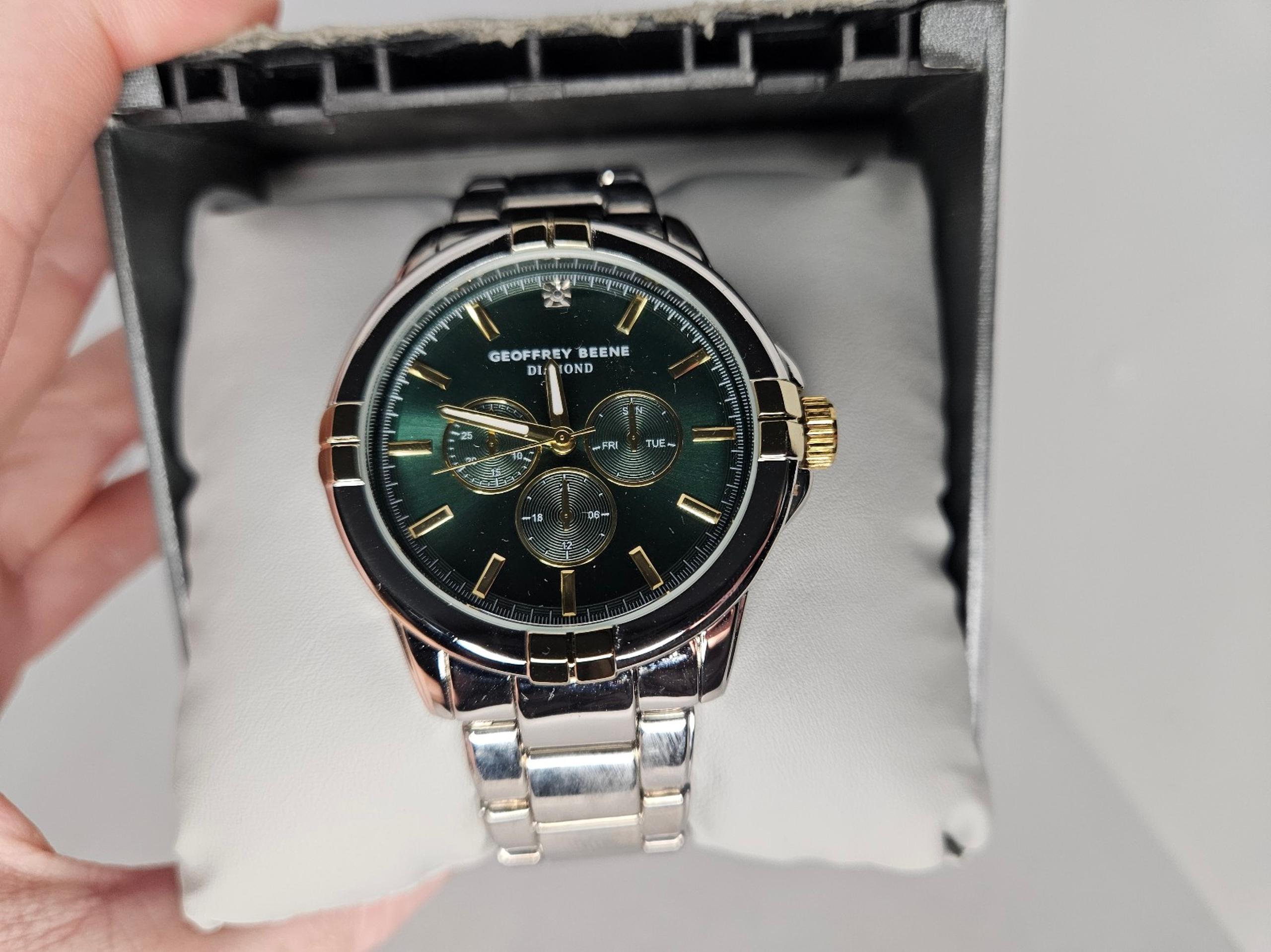 Geoffrey Beene Men’s Watch Diamond! Very Clean Needs New Battery  Used Condition