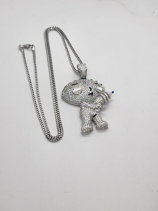 Brand New Sterling Silver 925 Stewie Necklace
