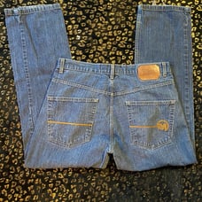 Super cool y2k Mecca baggy jeans with embroidery