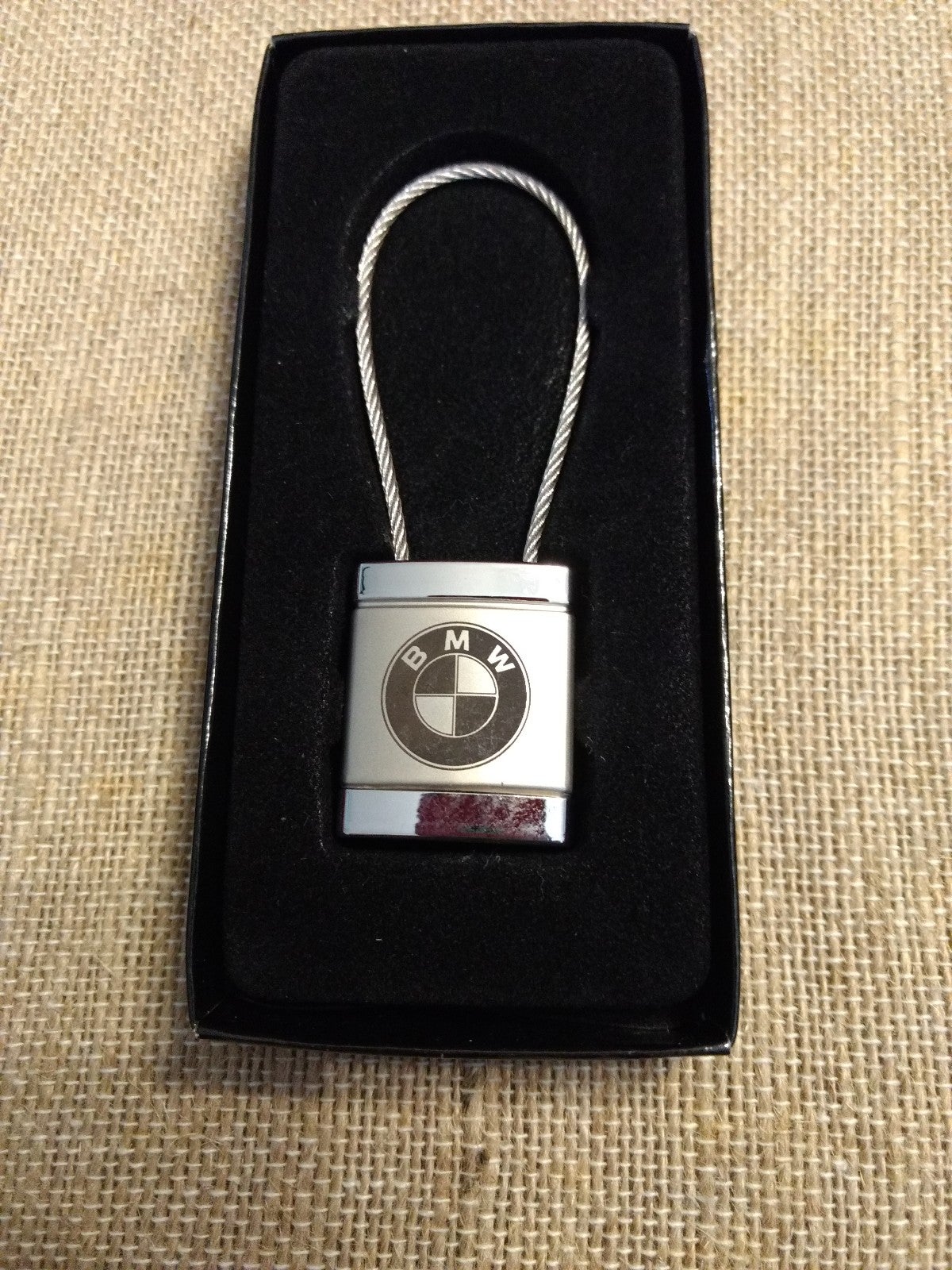 Gold & Silver Tone BMW Vista Motor Co Dealers Key Ring 3" x 1" Original Box