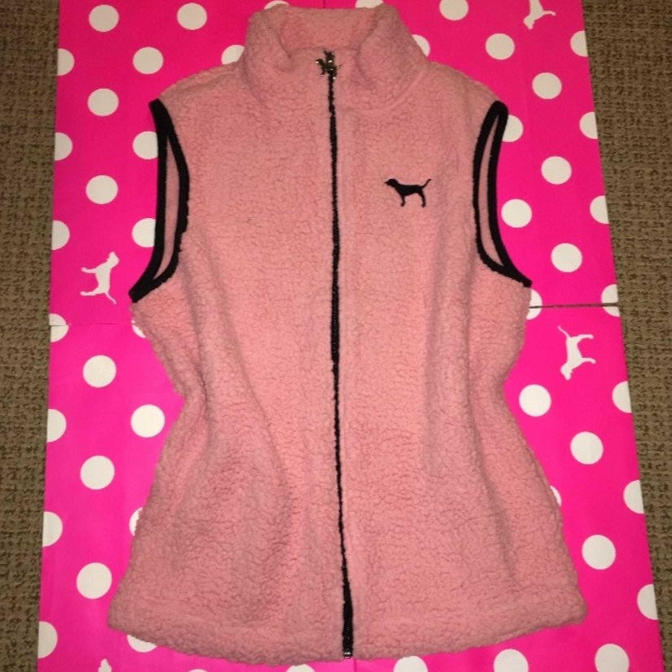 NIP Victoria Secret Pink Sherpa Vest Siz
